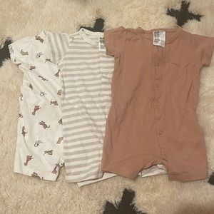 Short sleeve romper set - LIKE NEW